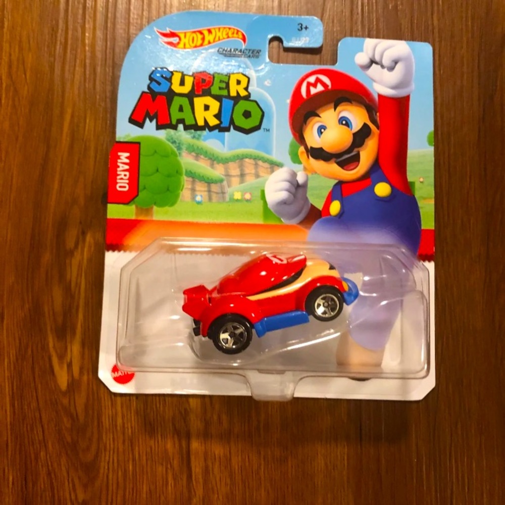 Hot Wheels Super Mario
